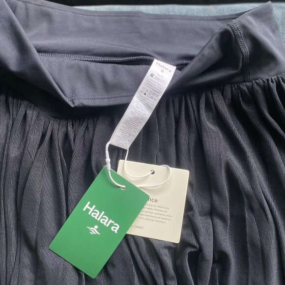 NWT Halara High Waisted 2-in-1 Pocket Mesh Mini Skirt, Black, Size S - Picture 9 of 9